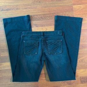 7 For All Mankind Dark Wash Dojo’s 28
